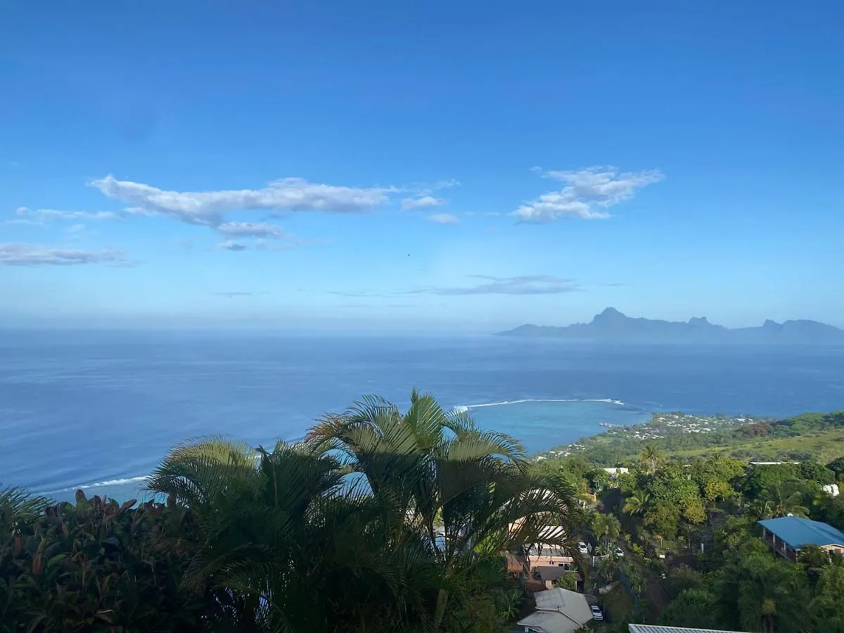 Globe Trotter Lodge Tahiti 푸나우이아 홈스테이